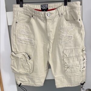 Rick Salt Men's Cream Cargo Shorts
